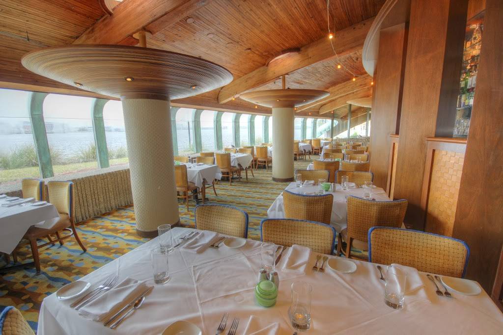 Chart House | restaurant | 1501 Riverplace Blvd, Jacksonville, FL 32207, USA | 9043983353 OR +1 904-398-3353