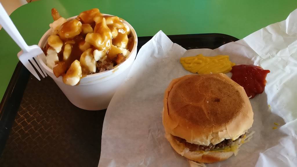 Restaurant Patate Ben-Venue | restaurant | 1365 QC-117, Mont-Tremblant, QC J8E 2X9, Canada | 8194258592 OR +1 819-425-8592