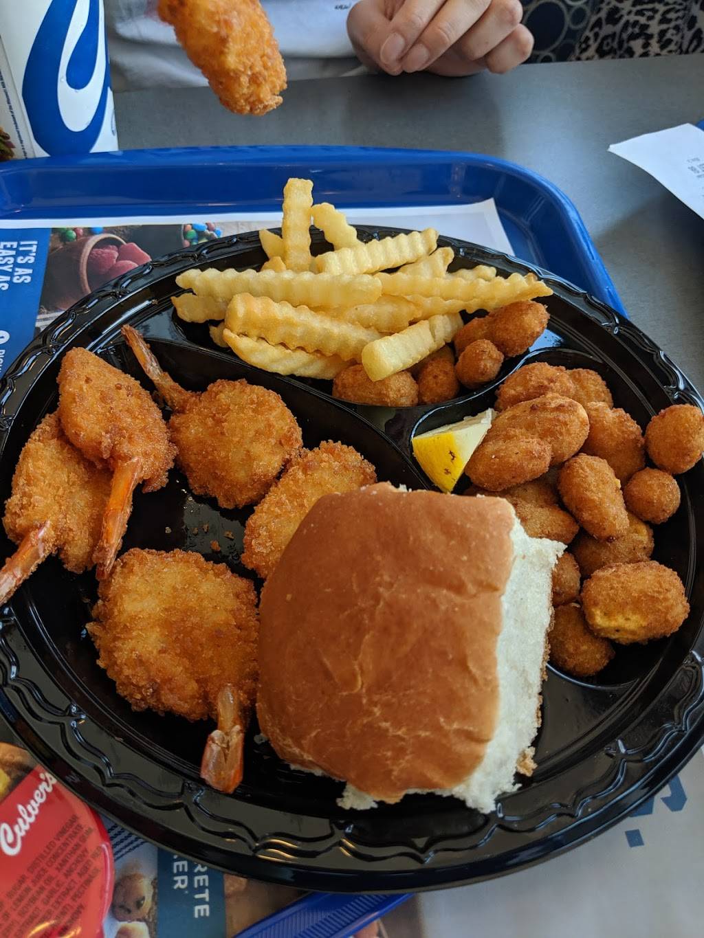 Culvers | restaurant | 10440 E Arapahoe Rd, Centennial, CO 80112, USA | 3037907723 OR +1 303-790-7723