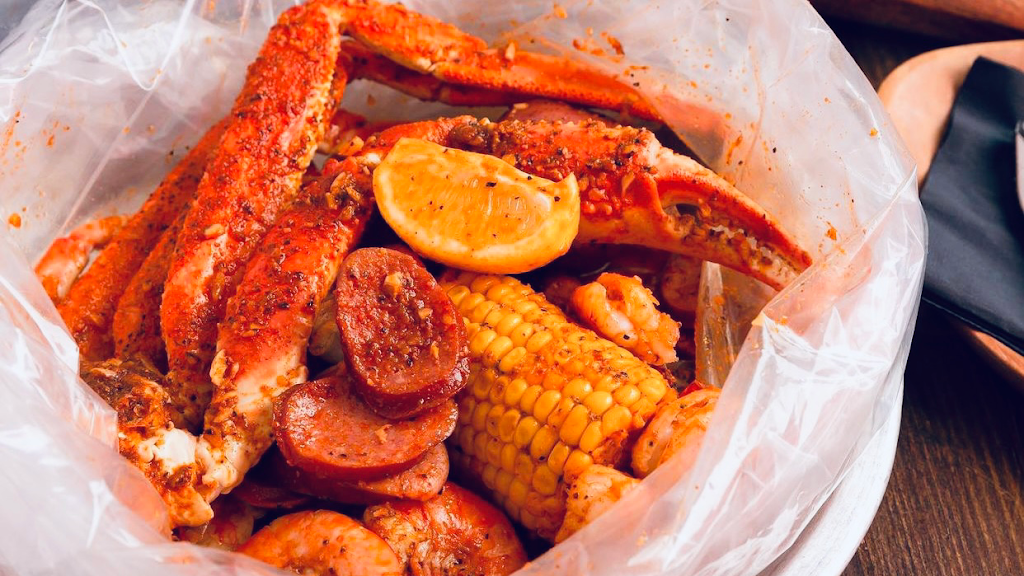 Pier 15 Seafood Boil & Grill | restaurant | 713 S Orange Blossom Trail, Apopka, FL 32703, USA | 4077037272 OR +1 407-703-7272