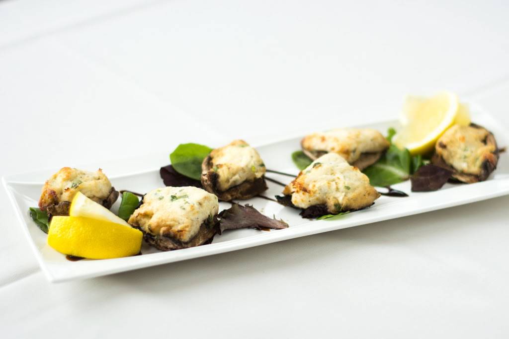 The Waterfront on Browns Lake | restaurant | 31100 Weiler Rd, Burlington, WI 53105, USA | 2627639989 OR +1 262-763-9989