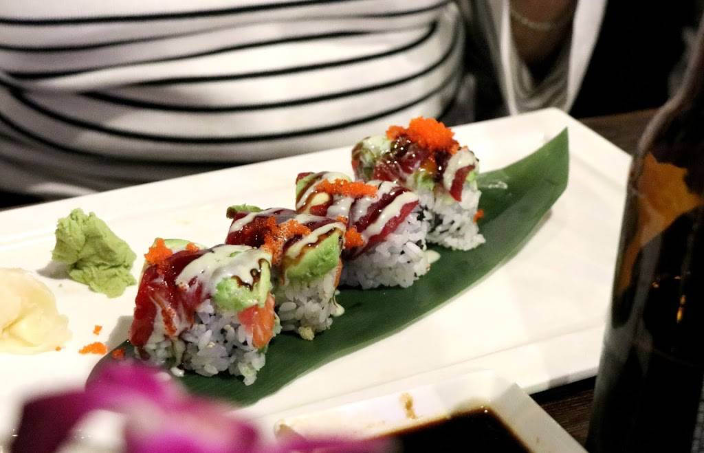 Passion Fin | restaurant | 7320 Atlas Walk Way, Gainesville, VA 20155, USA | 5712482381 OR +1 571-248-2381