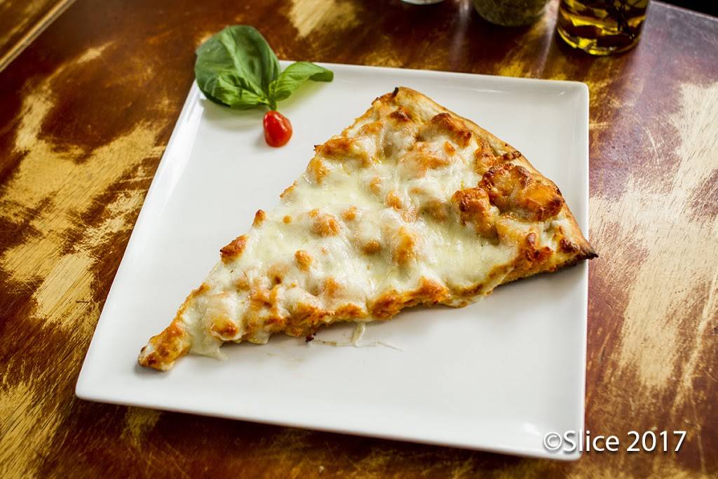 Pronto Pizzeria | restaurant | 45-19 28th Ave, Astoria, NY 11103, USA | 7182744416 OR +1 718-274-4416