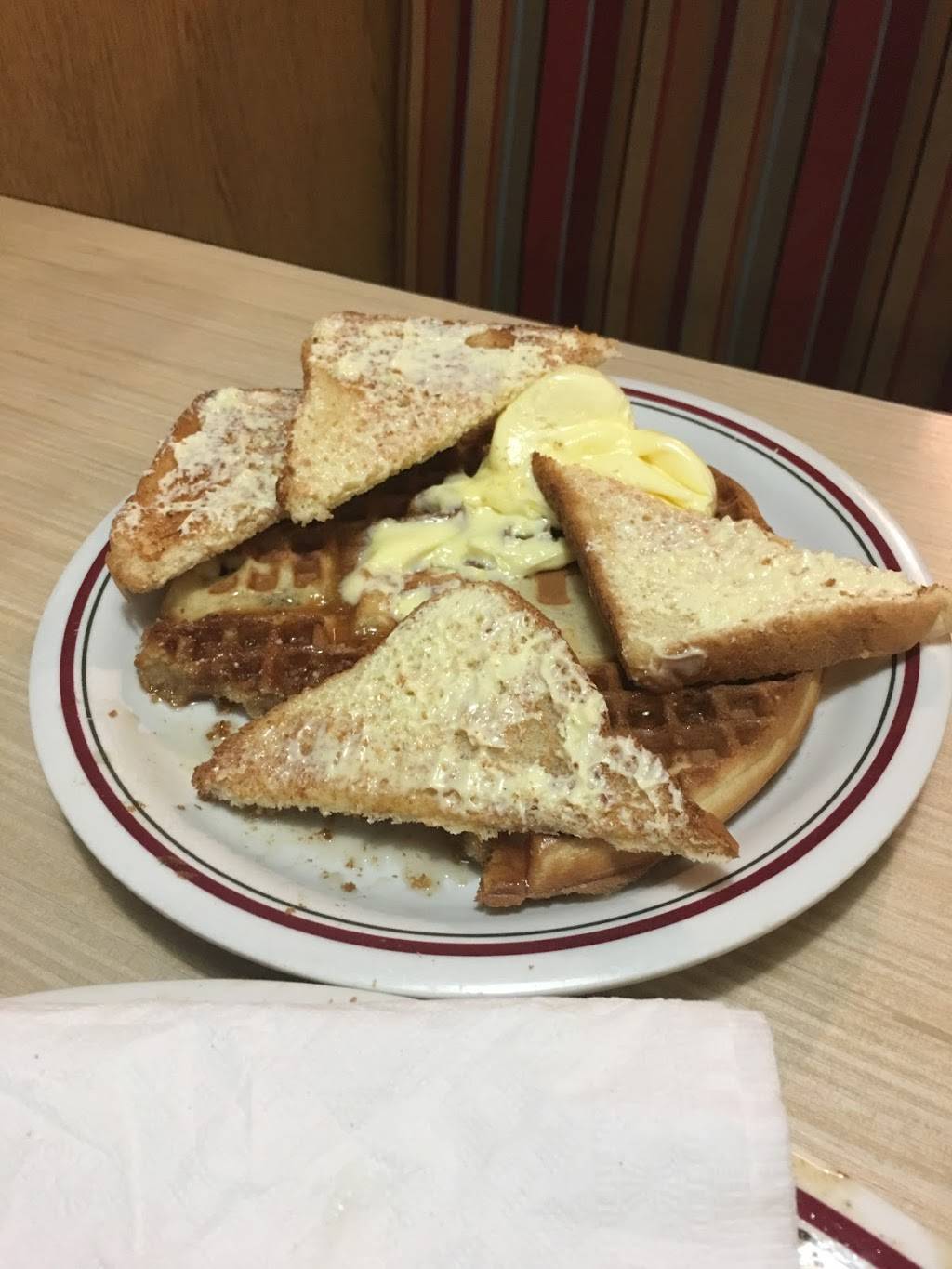 Huddle House | restaurant | 2450 Cooper Dr, Ardmore, OK 73401, USA | 5802236435 OR +1 580-223-6435