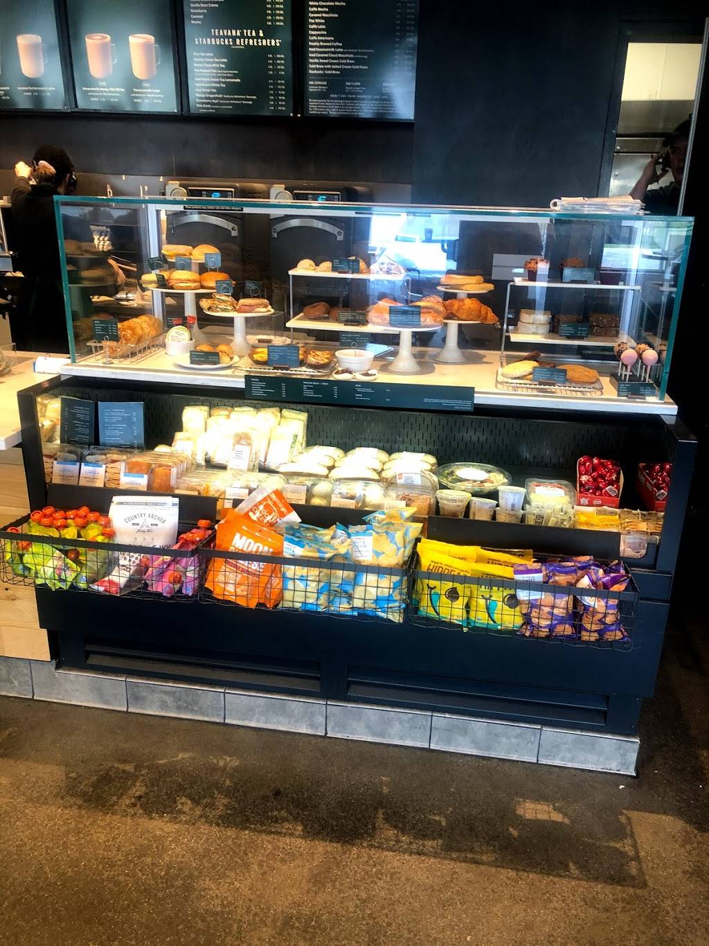 Starbucks | cafe | 2501 W Whittier Blvd, Montebello, CA 90640, USA | 3237211453 OR +1 323-721-1453