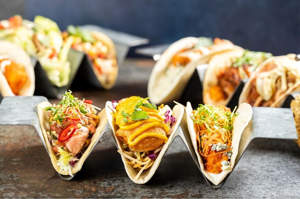 Velvet Taco | restaurant | 10201 Katy Fwy #100, Houston, TX 77024, USA | 3462007270 OR +1 346-200-7270