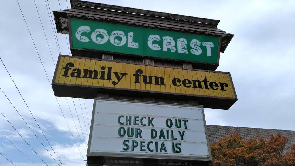 Cool Crest Family Fun Center | restaurant | 10735 E US-40, Independence, MO 64055, USA | 8163580088 OR +1 816-358-0088