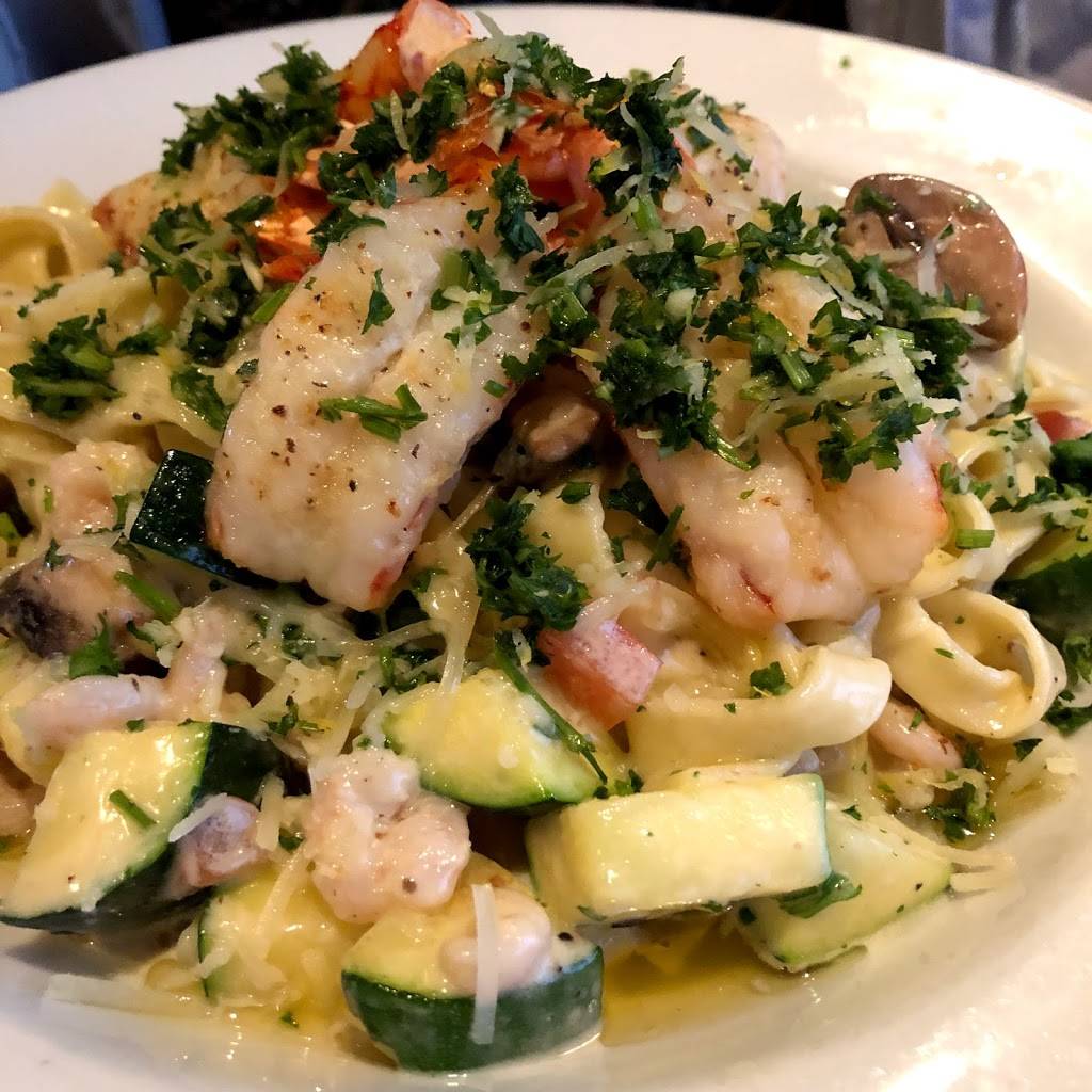 Anthonys HomePort Des Moines | restaurant | 421 S 227th St, Des Moines, WA 98198, USA | 2068241947 OR +1 206-824-1947