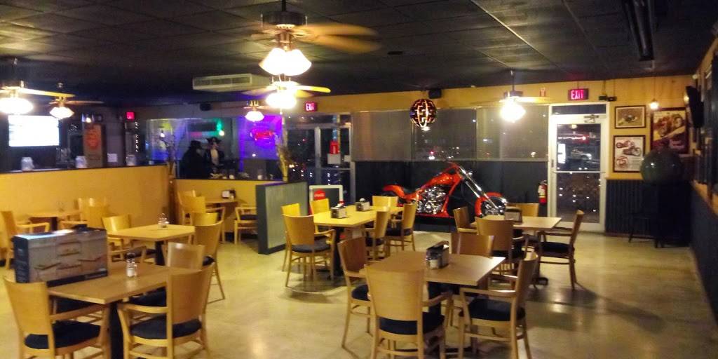 Lances Red Hots Bar & Grill | restaurant | 4716 S Orange Ave, Orlando, FL 32806, USA | 9413037561 OR +1 941-303-7561