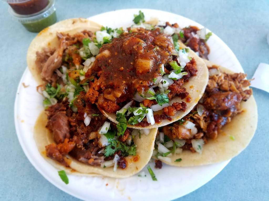 Taqueria Tapatia | restaurant | 202 S Bristol St, Santa Ana, CA 92703, USA | 7149729115 OR +1 714-972-9115