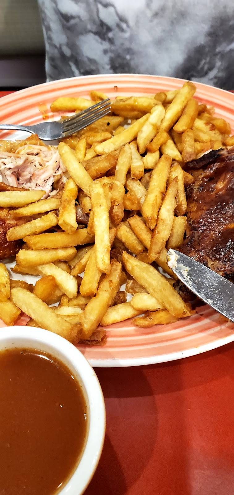 Swiss Chalet | restaurant | 85 Barrie View Dr, Barrie, ON L4N 8V4, Canada | 7057330791 OR +1 705-733-0791