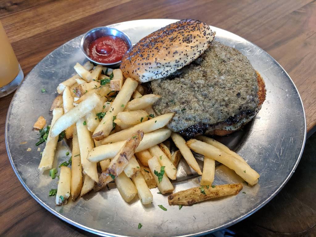 Eureka! | restaurant | 191 Castro St, Mountain View, CA 94041, USA | 6504260582 OR +1 650-426-0582