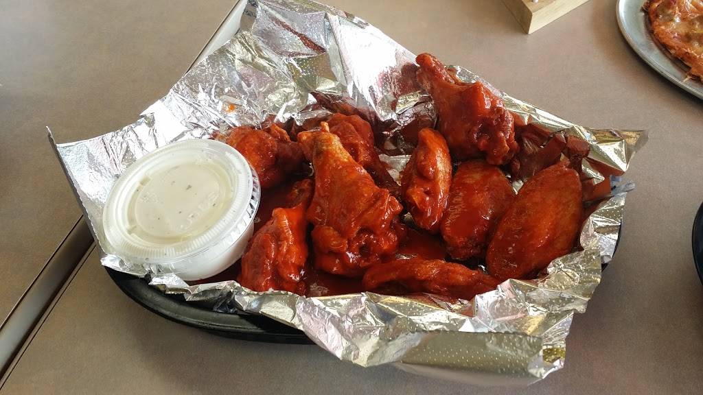 St. Louis Pizza & Wings | restaurant | 4300 Telegraph Rd, St. Louis, MO 63129, USA | 3144167300 OR +1 314-416-7300