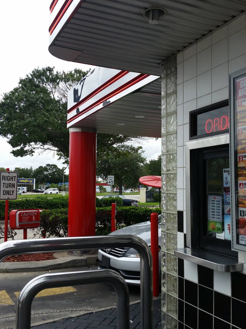 Checkers | restaurant | 2750 W Colonial Dr, Orlando, FL 32804, USA | 4072950807 OR +1 407-295-0807