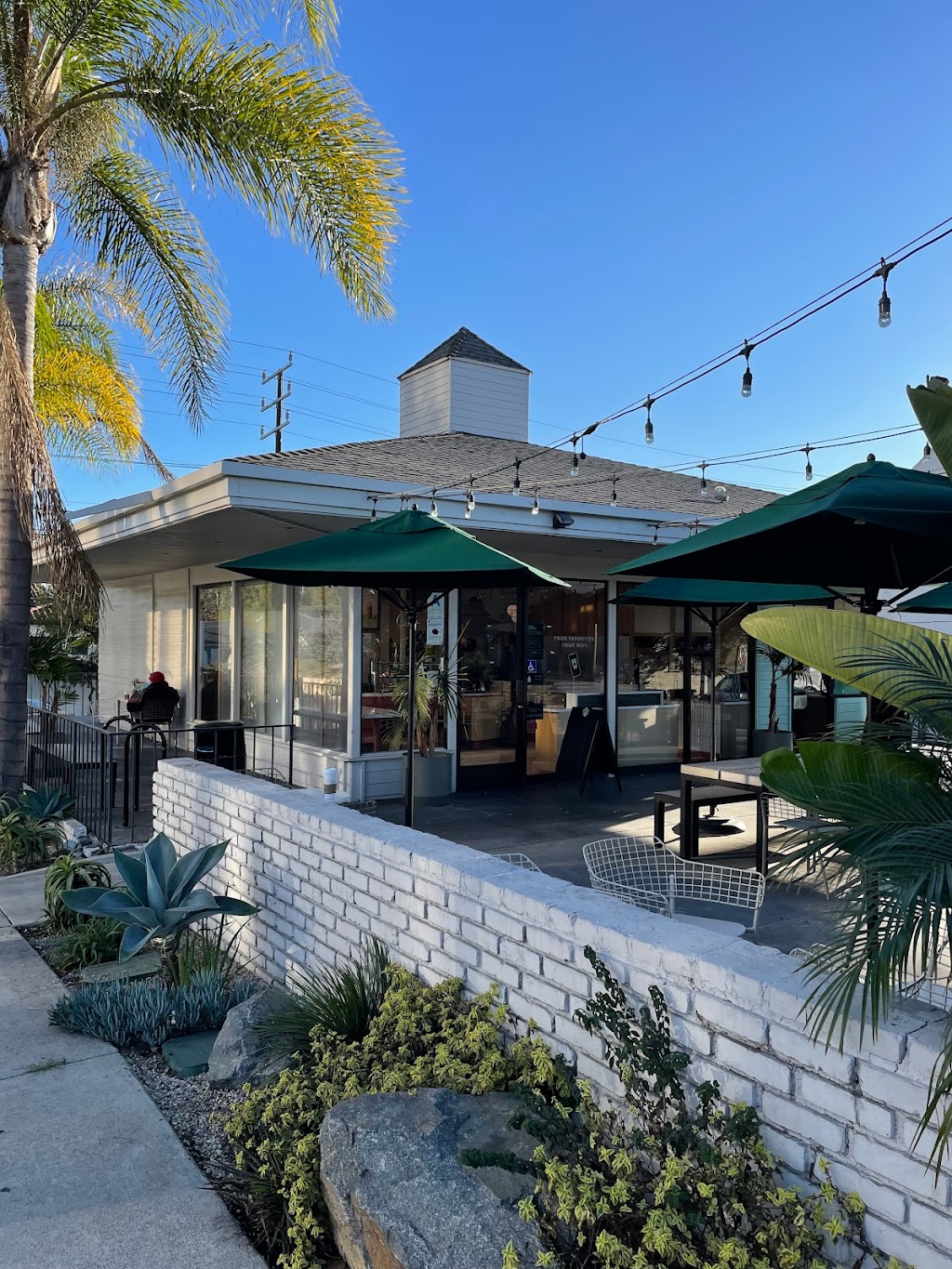 Starbucks | cafe | 1500 Westwood Blvd, Westwood, CA 90024, USA | 3106254534 OR +1 310-625-4534