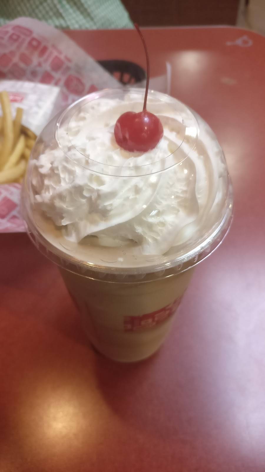 Jack in the Box | restaurant | 700 W Division St, Arlington, TX 76012, USA | 8175836430 OR +1 817-583-6430