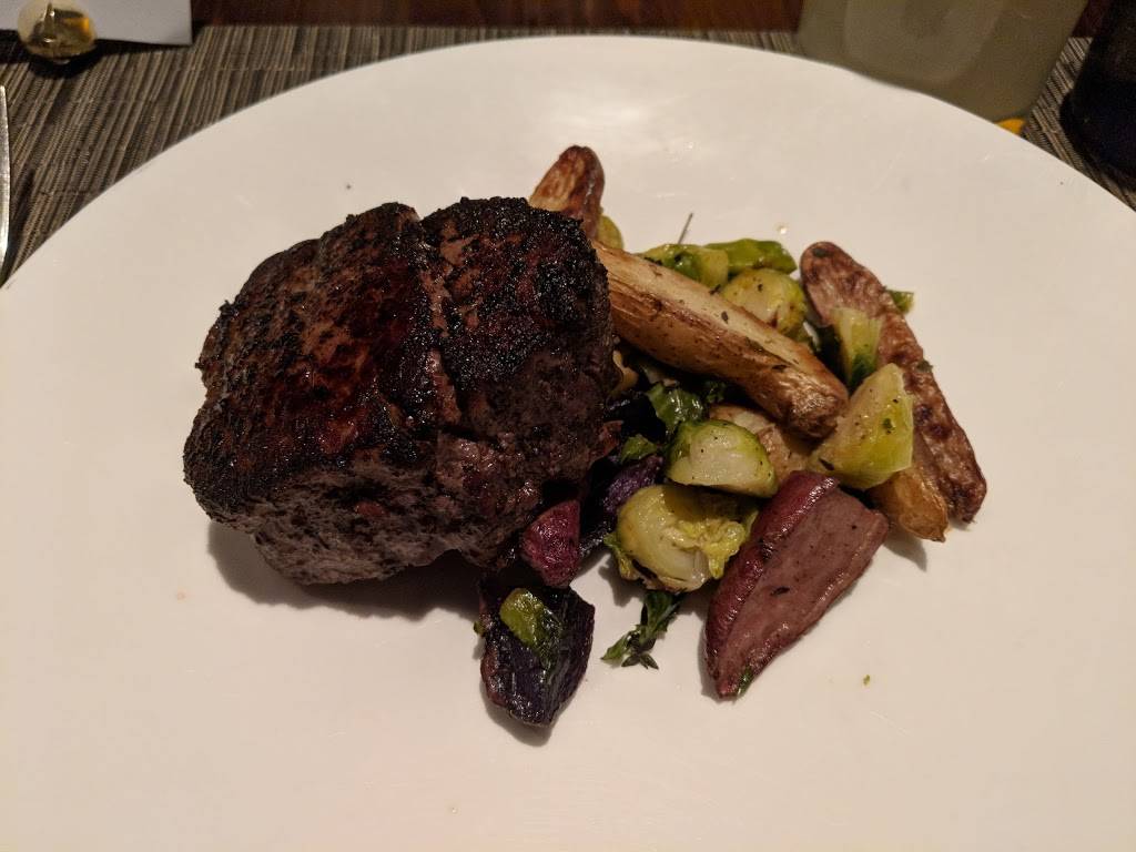 Vinifera Wine Bar & Bistro | restaurant | 11750 Sunrise Valley Dr, Reston, VA 20191, USA | 7032343550 OR +1 703-234-3550