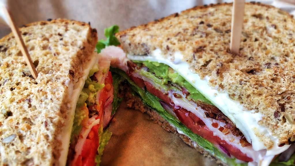 MAXS DELI & CATERING | restaurant | 11960 Heritage Oak Pl, Auburn, CA 95603, USA | 5308236297 OR +1 530-823-6297