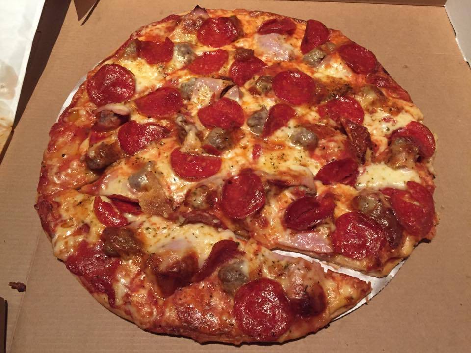 The Pizza Shop | restaurant | 317 E 2nd St #2317, Merrill, WI 54452, USA | 7155364881 OR +1 715-536-4881