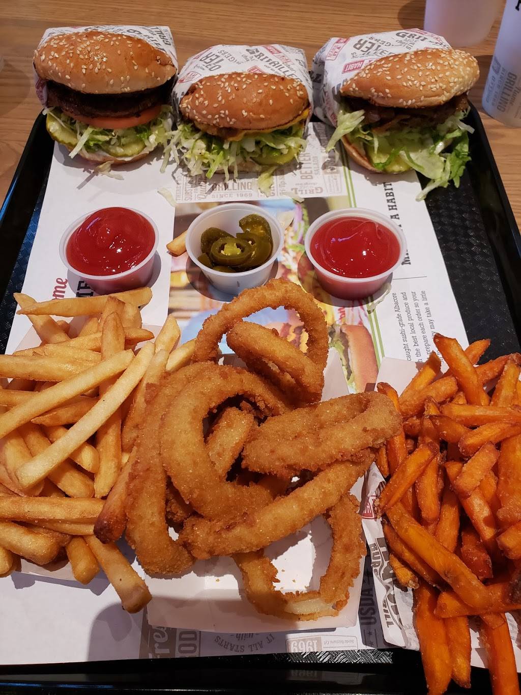 The Habit Burger Grill | restaurant | 11309 Midlothian Turnpike, Richmond, VA 23235, USA | 8043518635 OR +1 804-351-8635