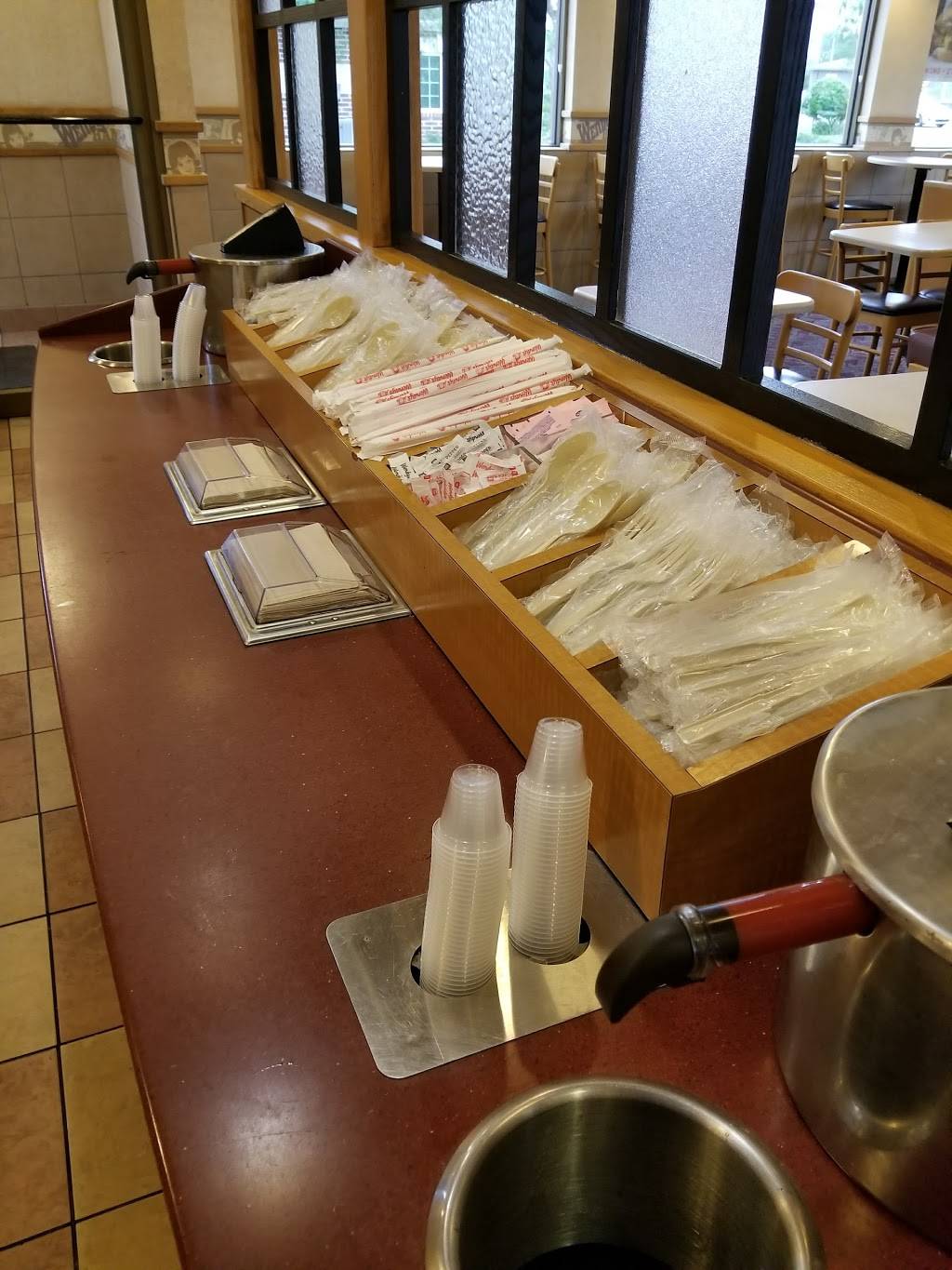 Wendys | restaurant | 12981 Race Track Rd, Tampa, FL 33626, USA | 8138551519 OR +1 813-855-1519