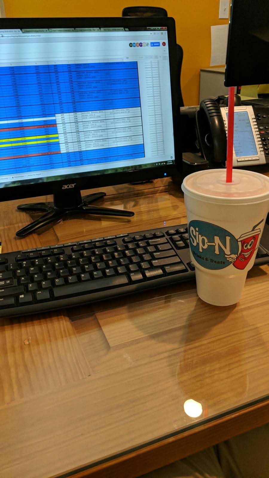 Sip N Spot | restaurant | 865 UT-198, Payson, UT 84651, USA | 8016589055 OR +1 801-658-9055