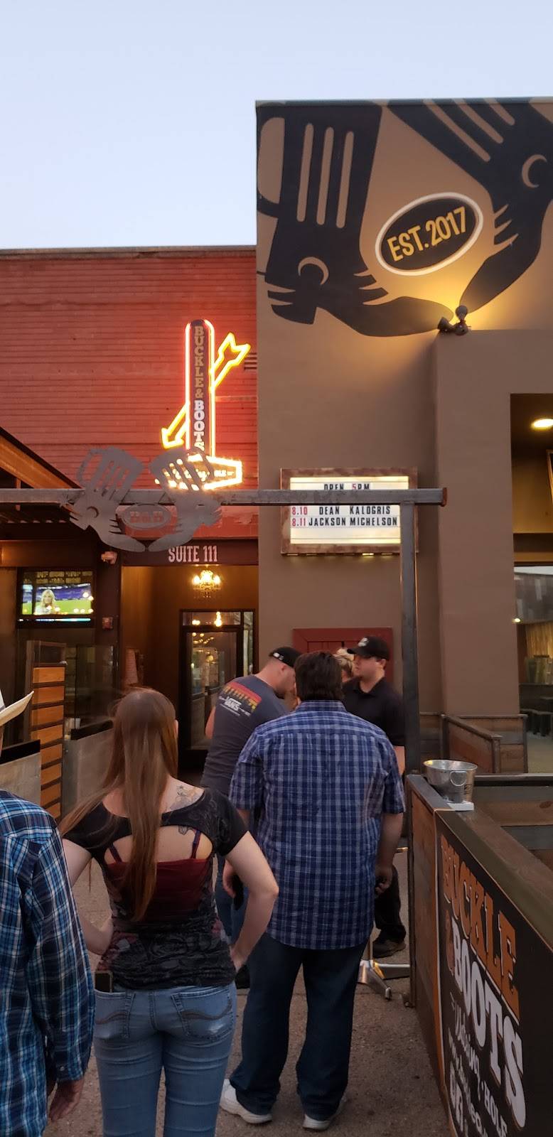 Buckle & Boots Watering Hole | restaurant | 706 W Lancaster Blvd #111, Lancaster, CA 93534, USA | 6615225005 OR +1 661-522-5005