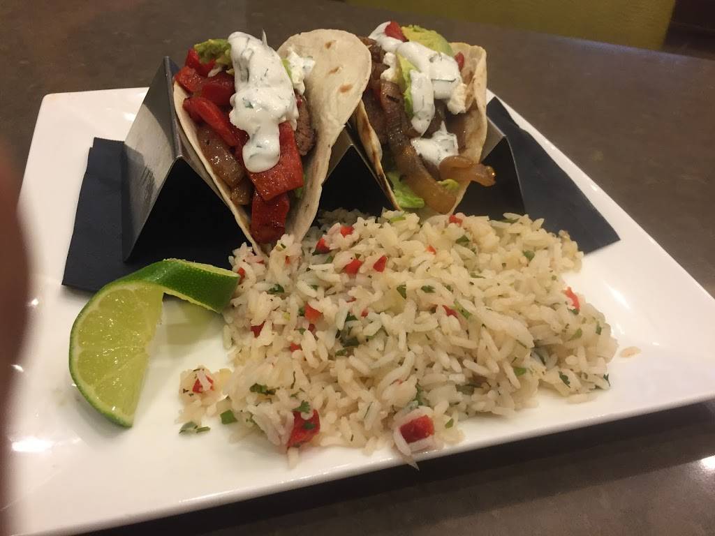 17 Light Restaurant | restaurant | 17 Light St, Baltimore, MD 21202, USA | 4437982472 OR +1 443-798-2472