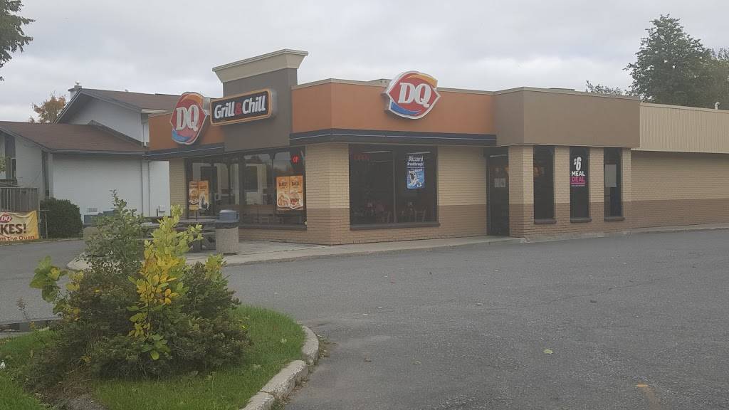 Dairy Queen Grill & Chill | restaurant | 2036 Robertson Rd, Nepean, ON K2H 5Y8, Canada | 6137211396 OR +1 613-721-1396