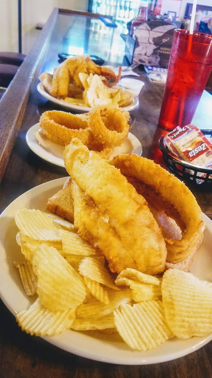 The Chicken House | restaurant | 7180 IN-111, Sellersburg, IN 47172, USA | 8122469485 OR +1 812-246-9485