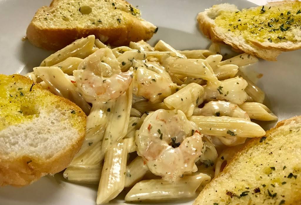 Becs at the Lake Restaurant and Catering | restaurant | 105 Gary Rd, Laplace, LA 70068, USA | 9852248172 OR +1 985-224-8172