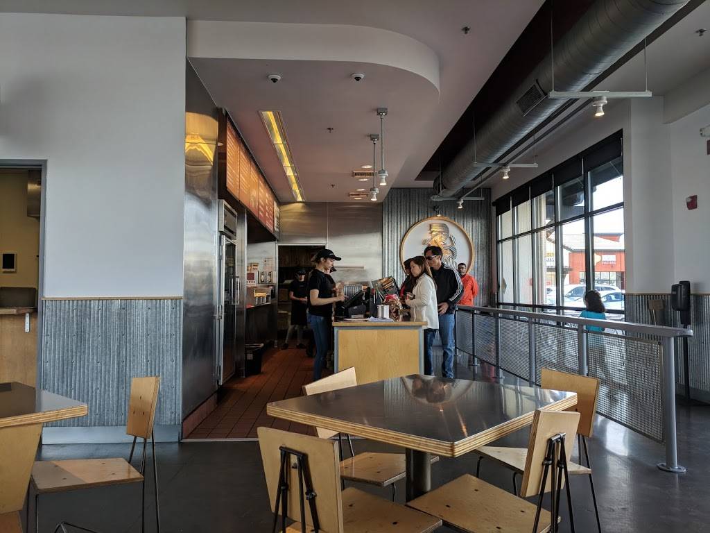 Chipotle Mexican Grill | restaurant | 5565 Auto Mall Pkwy, Fremont, CA 94538, USA | 5109799397 OR +1 510-979-9397