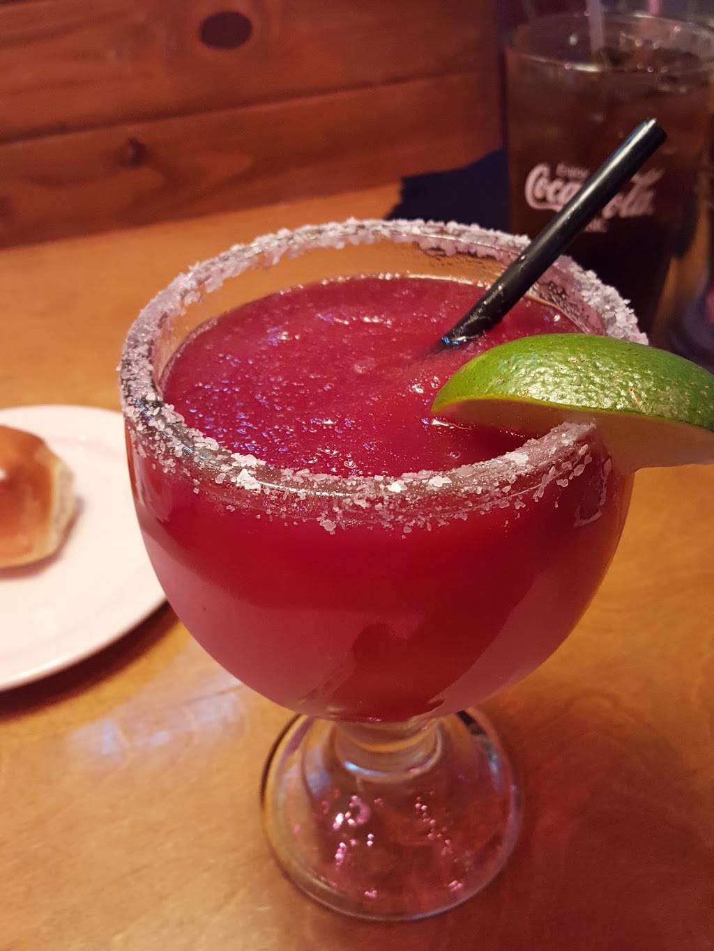 Texas Roadhouse | restaurant | 47 Fox Run Rd, Newington, NH 03801, USA | 6034337427 OR +1 603-433-7427