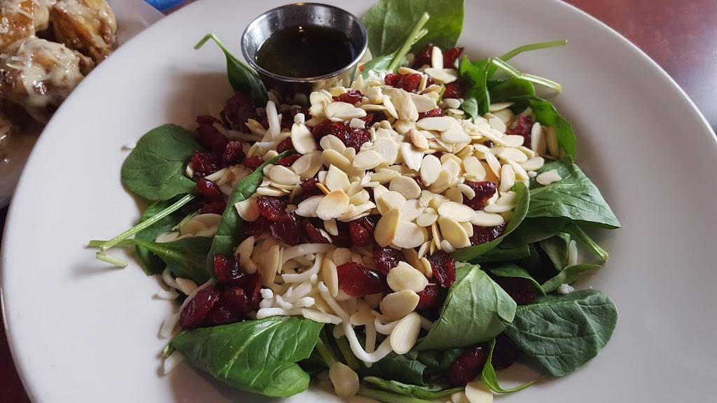 Plank Road Pub and Grill | restaurant | 1632 Mid Valley Dr, De Pere, WI 54115, USA | 9206327051 OR +1 920-632-7051