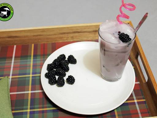 Saigon Food Cart - Vietnamese Street Food | restaurant | 1205 N 10th Pl #2206, Renton, WA 98057, USA | 4254493635 OR +1 425-449-3635