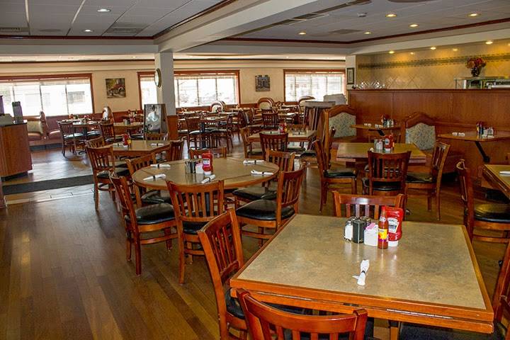 Raspberrys Pancake House & Restaurant | restaurant | 3145 Chicago Rd, Steger, IL 60475, USA | 7087562420 OR +1 708-756-2420