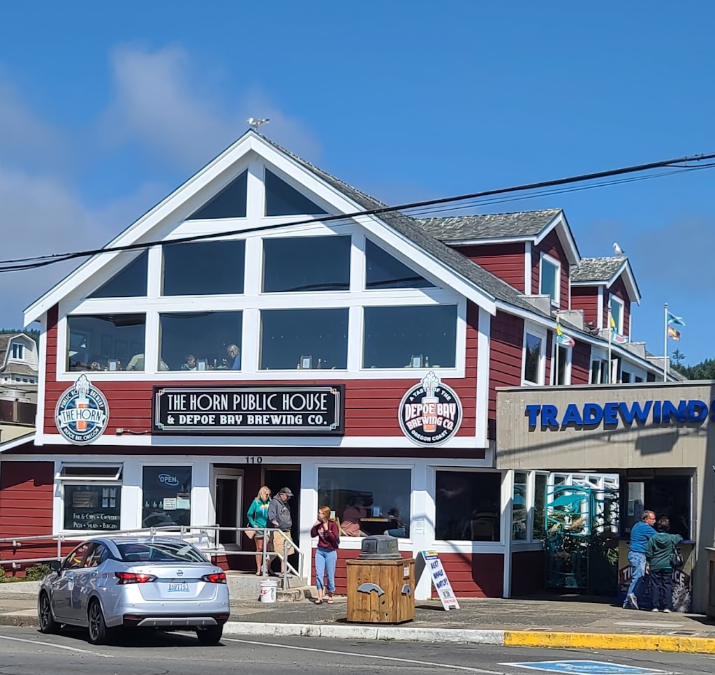 The Horn | Public House & Brewery | restaurant | 110 SE N Coast Hwy, Depoe Bay, OR 97341, USA | 5417646886 OR +1 541-764-6886