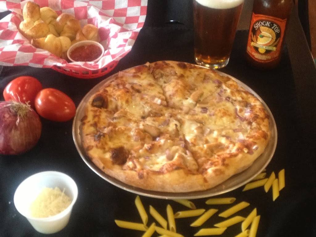 Garlic Knot Pizza & Pasta | restaurant | 1621 W Canal Cir, Littleton, CO 80120, USA | 3037301111 OR +1 303-730-1111