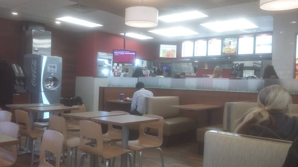 Wendys | restaurant | 398 Main St, Philadelphia, MS 39350, USA | 6016565040 OR +1 601-656-5040