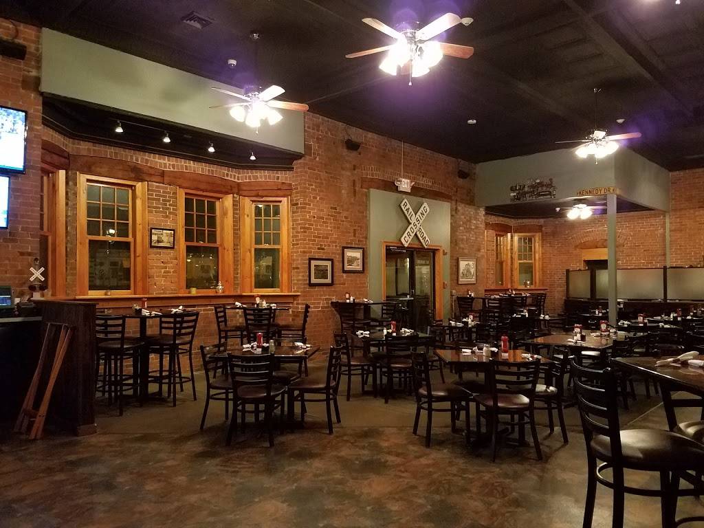 The Crossings Restaurant & Brew Pub | restaurant | 45 S Main St, Putnam, CT 06260, USA | 8609283663 OR +1 860-928-3663