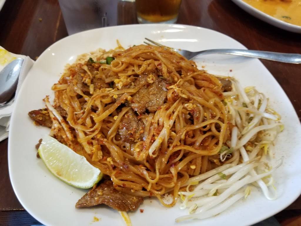 Monsoon Siam | restaurant | 2045 Atwood Ave, Madison, WI 53704, USA | 6082849282 OR +1 608-284-9282