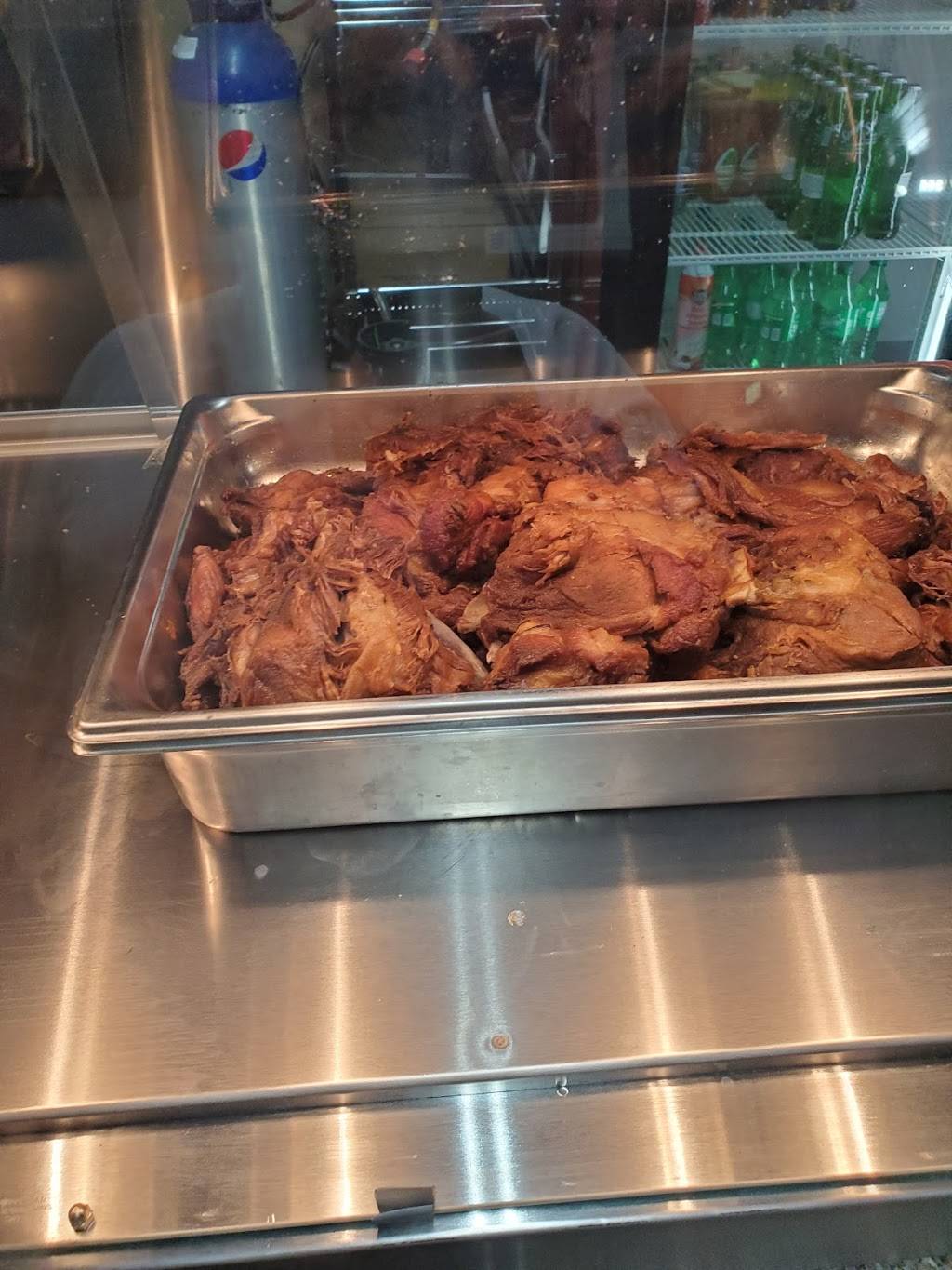 Amigazos | restaurant | 2525 S Chester Ave, Bakersfield, CA 93304, USA | 6618346949 OR +1 661-834-6949