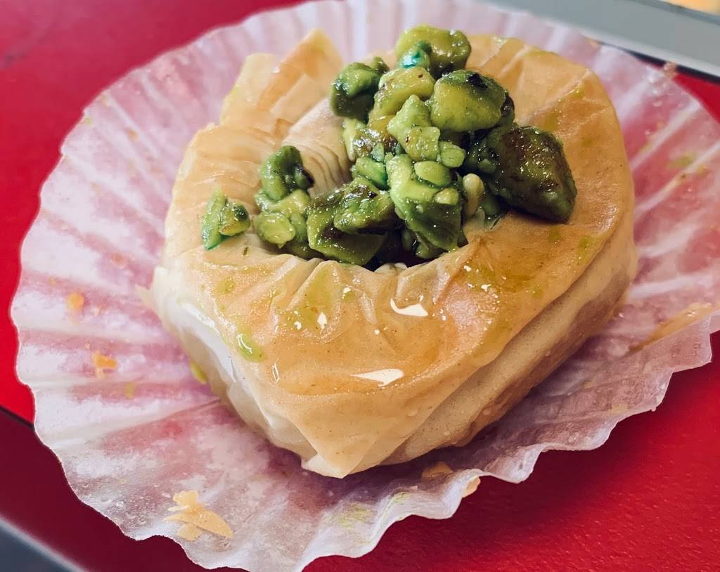 The Commissary/ Moondoggys Legit Gelato | restaurant | 229 4800 S, Salt Lake City, UT 84107, USA | 8012318002 OR +1 801-231-8002