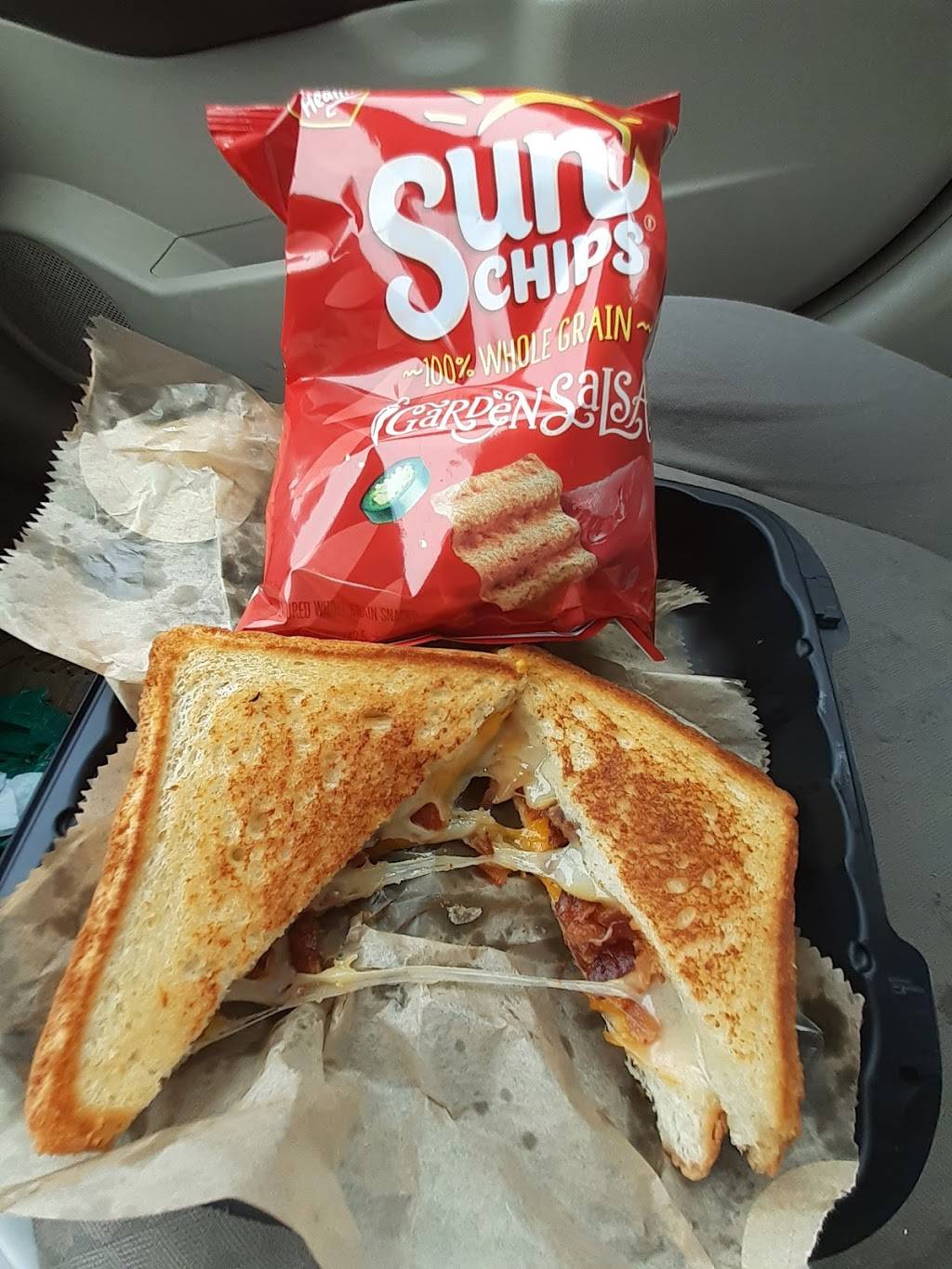 Charlie and the Coffee Factory | restaurant | 12158 S Beyer Rd Suite B24, Birch Run, MI 48415, USA | 9893495000 OR +1 989-349-5000