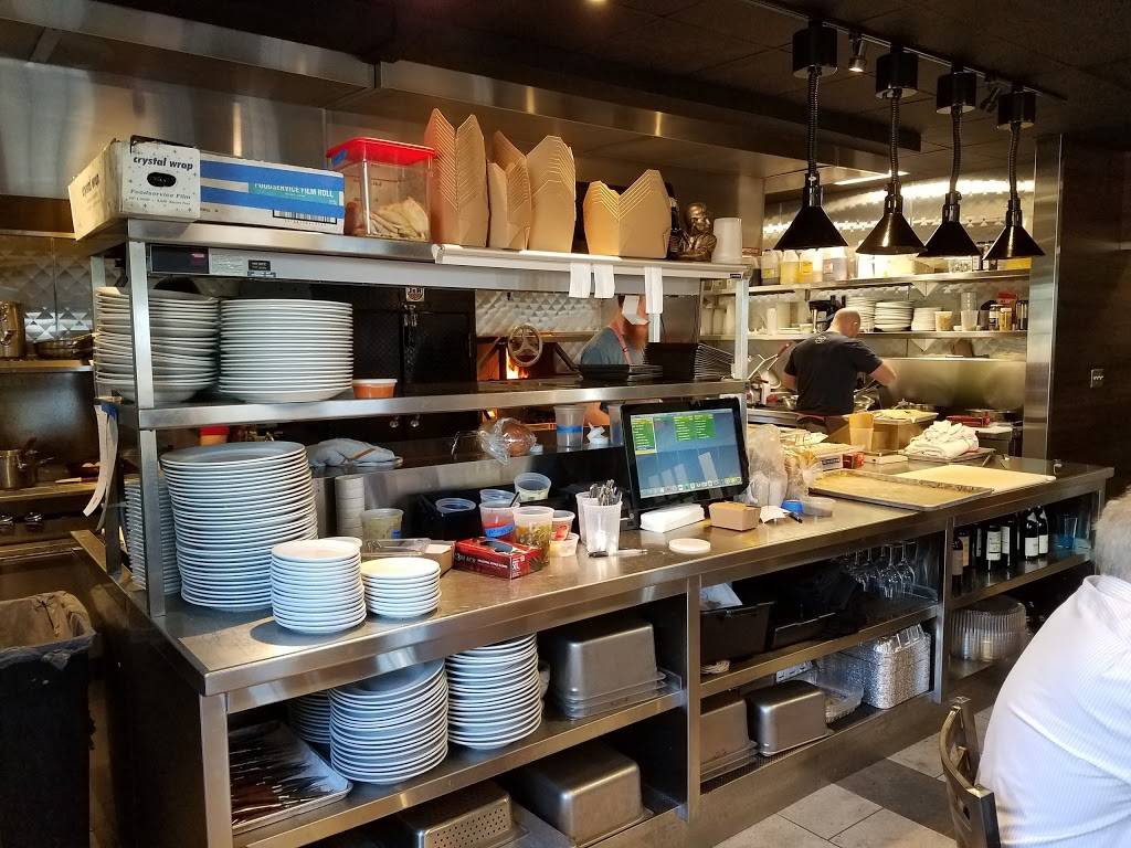 Sierra Grill | restaurant | 11099 Lackman Rd, Lenexa, KS 66219, USA | 9135993555 OR +1 913-599-3555