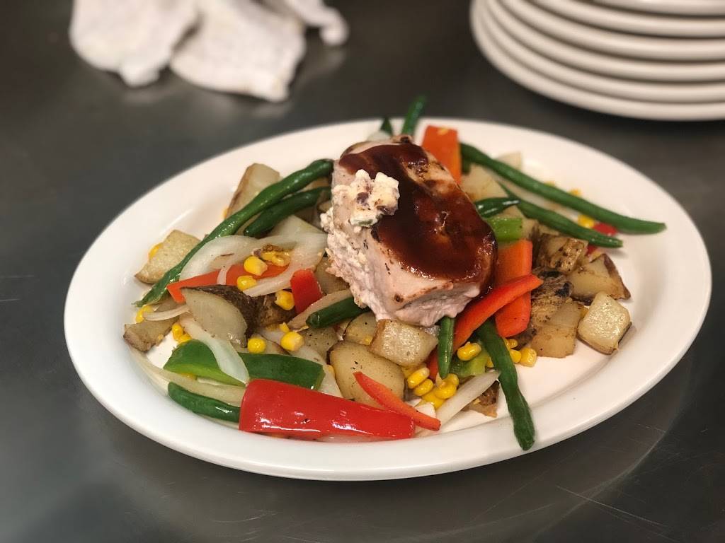 The Kitchen at 5th & Main | restaurant | 505 W Main St, Mitchell, IN 47446, USA | 8129922160 OR +1 812-992-2160