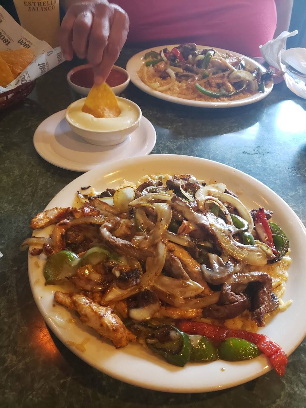 El Ranchero 7 Bar & Grill | restaurant | 596 Crosstown Drive, Peachtree City, GA 30269, USA | 7706313723 OR +1 770-631-3723