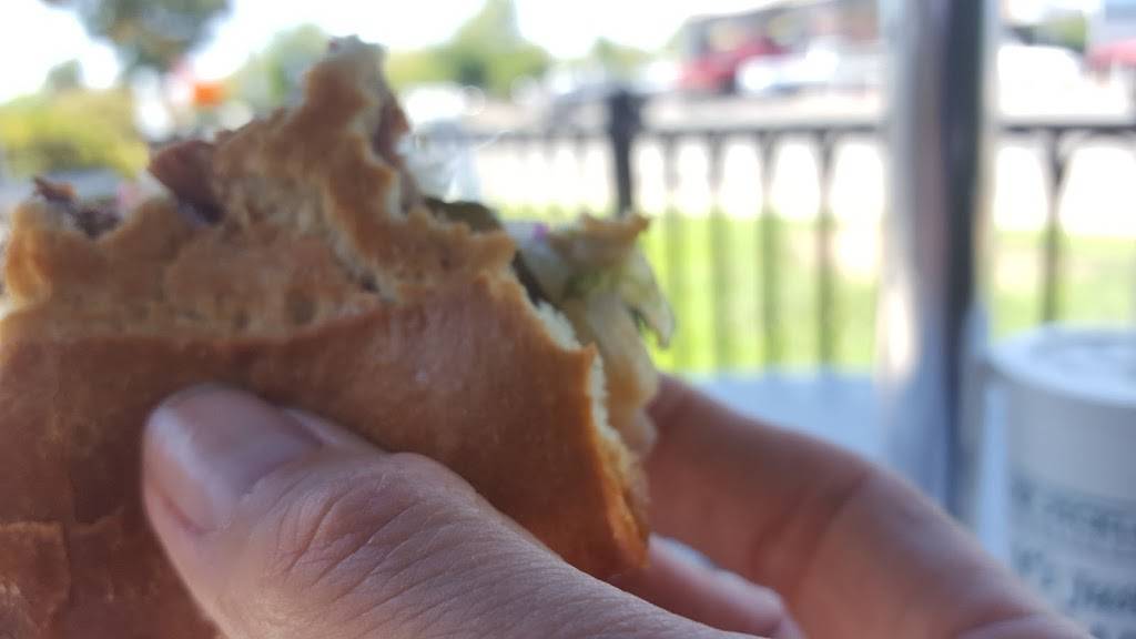 Mr. Pickles Sandwich Shop | meal takeaway | 3589 Taylor Rd, Loomis, CA 95650, USA | 9166529230 OR +1 916-652-9230