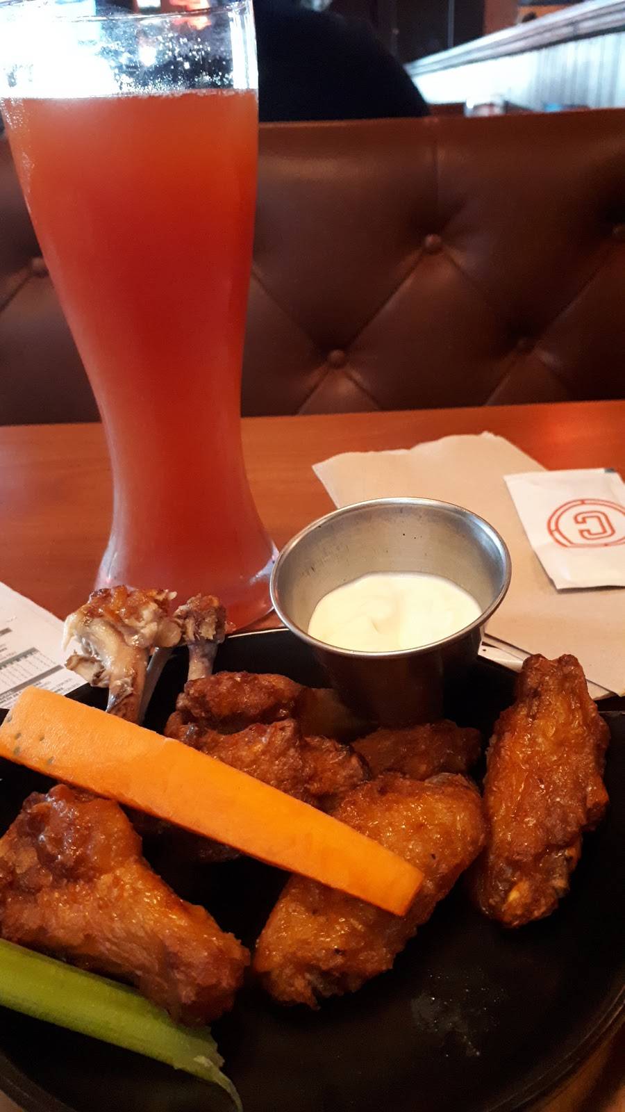 La Cage - Brasserie sportive | restaurant | 4210 Boulevard des Forges, Trois-Rivières, QC G8Y 1W3, Canada | 8193761537 OR +1 819-376-1537