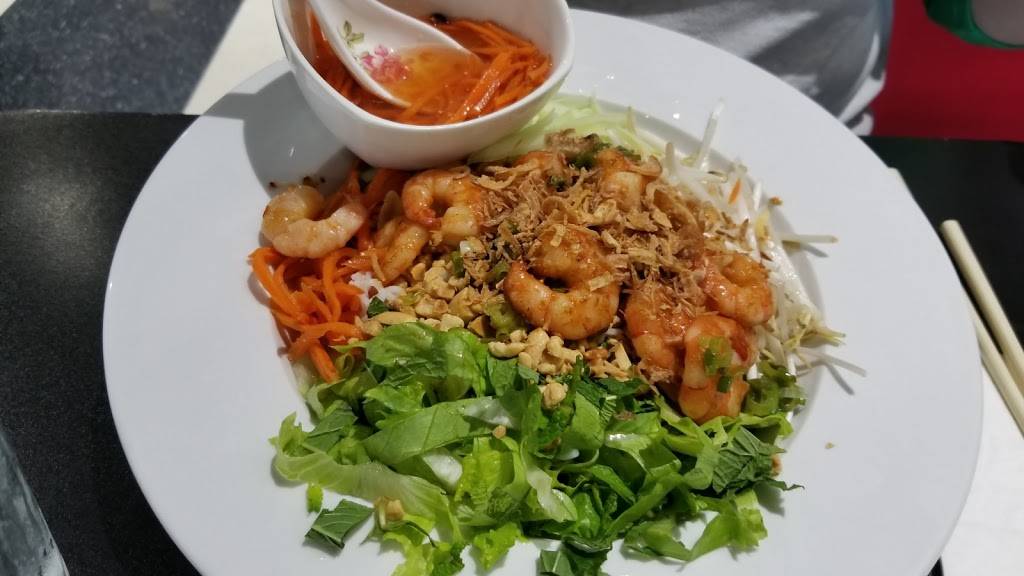 Pho Cafe on Bardstown | meal takeaway | 1704 Bardstown Rd, Louisville, KY 40205, USA | 5029162129 OR +1 502-916-2129